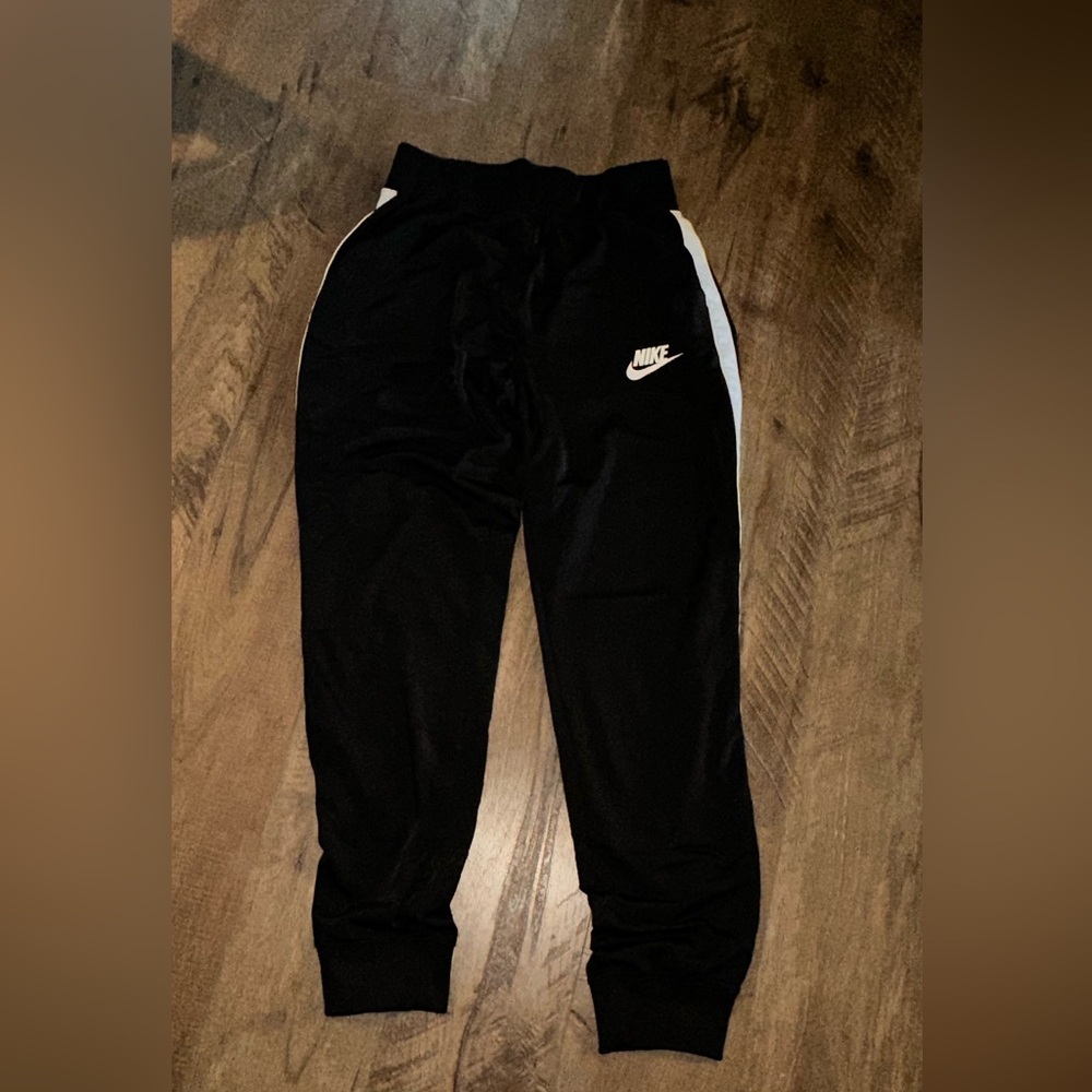 Nike joggers